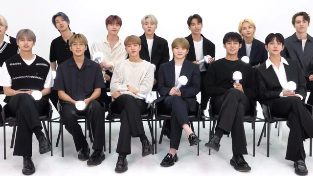 SEVENTEEN na archivním snímku z června 2021.